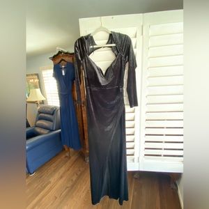 Fashion Nova Long sleeve velvet NWT Dress